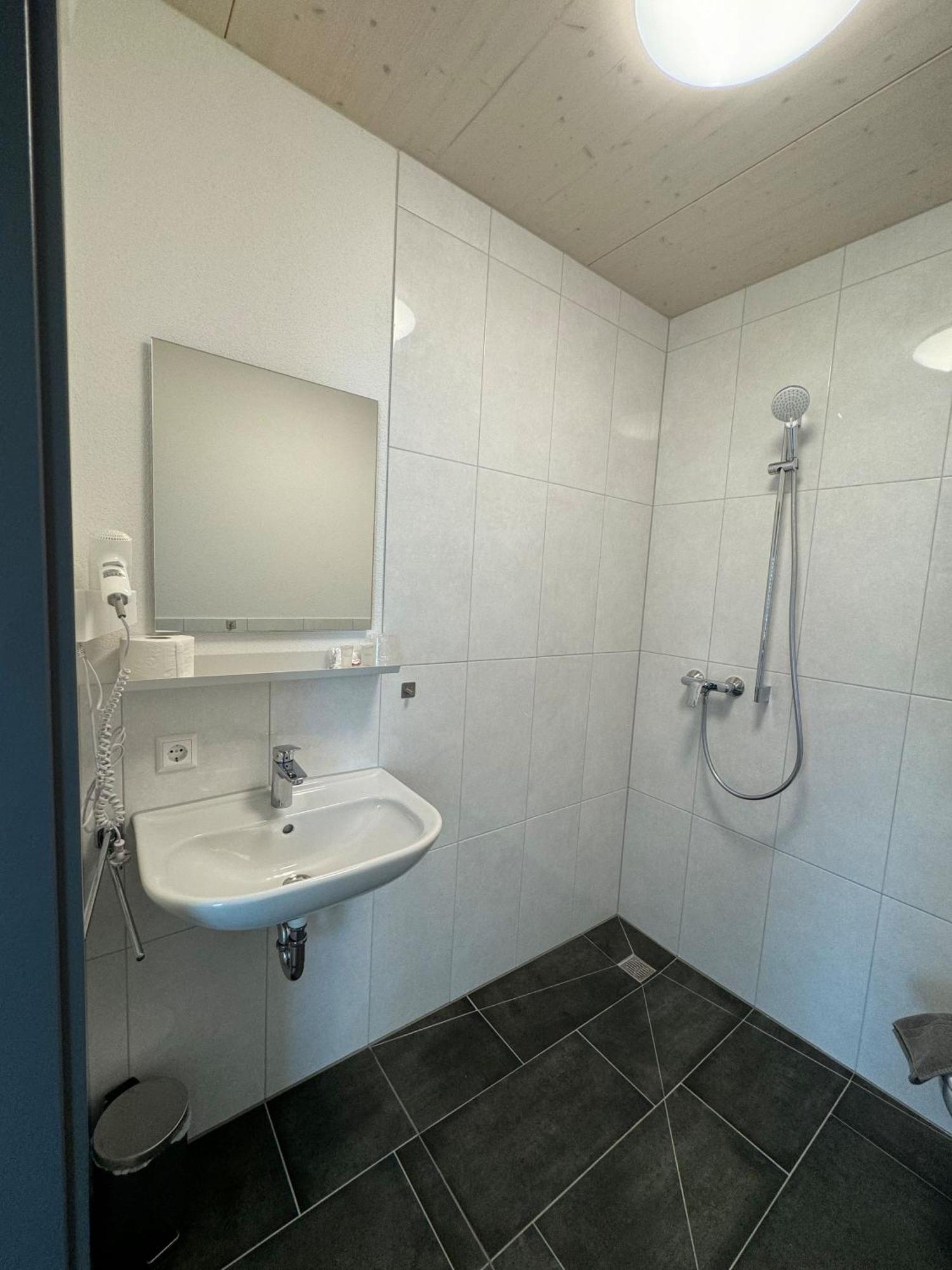 Hotel Lijo, Bei Basel Steinen  Kültér fotó